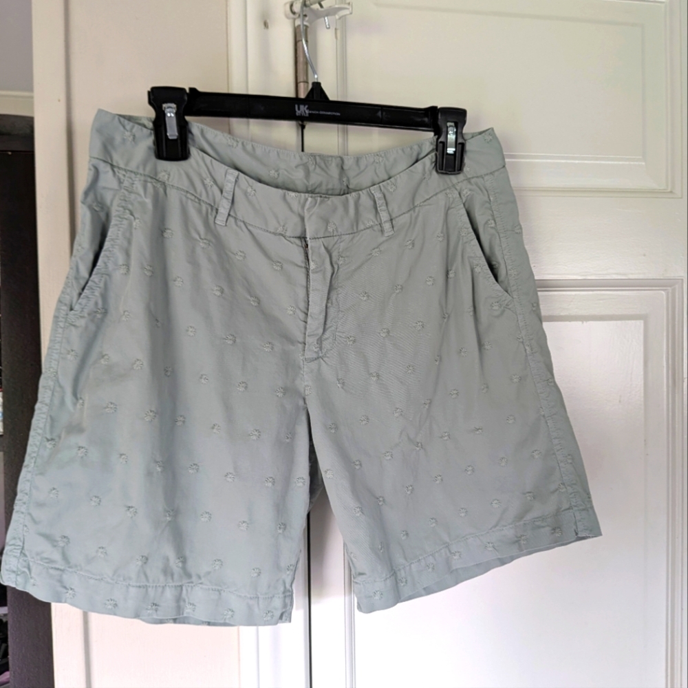 Sundance Mint Green Chino Embroidered 7" Shorts- SZ 8